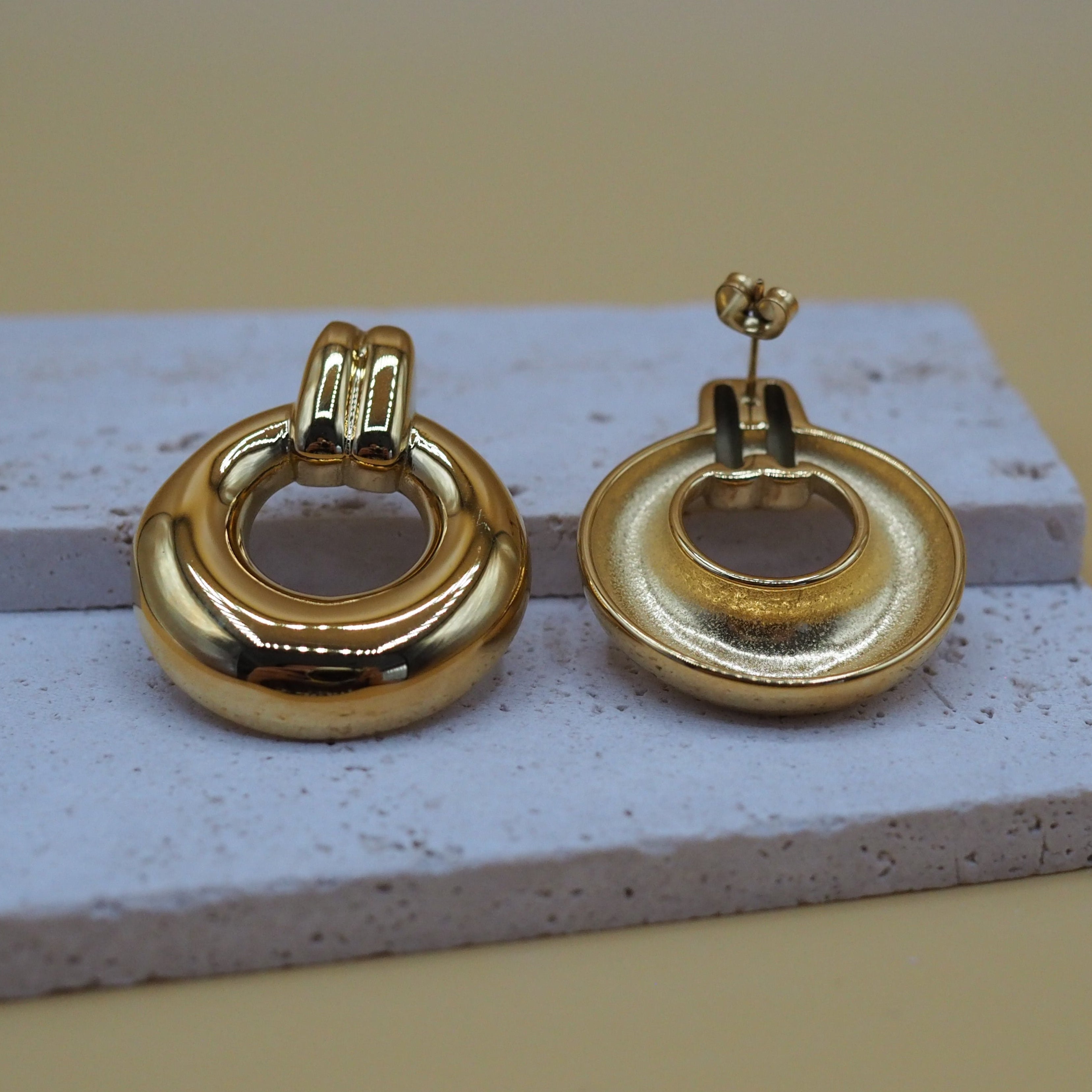 Statement hoops dames hoogglans goud – BLAIR More Jewels